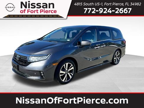 Used 2022 Honda Odyssey Touring image 1