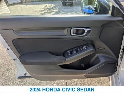 Certified 2024 Honda Civic Sport image 12