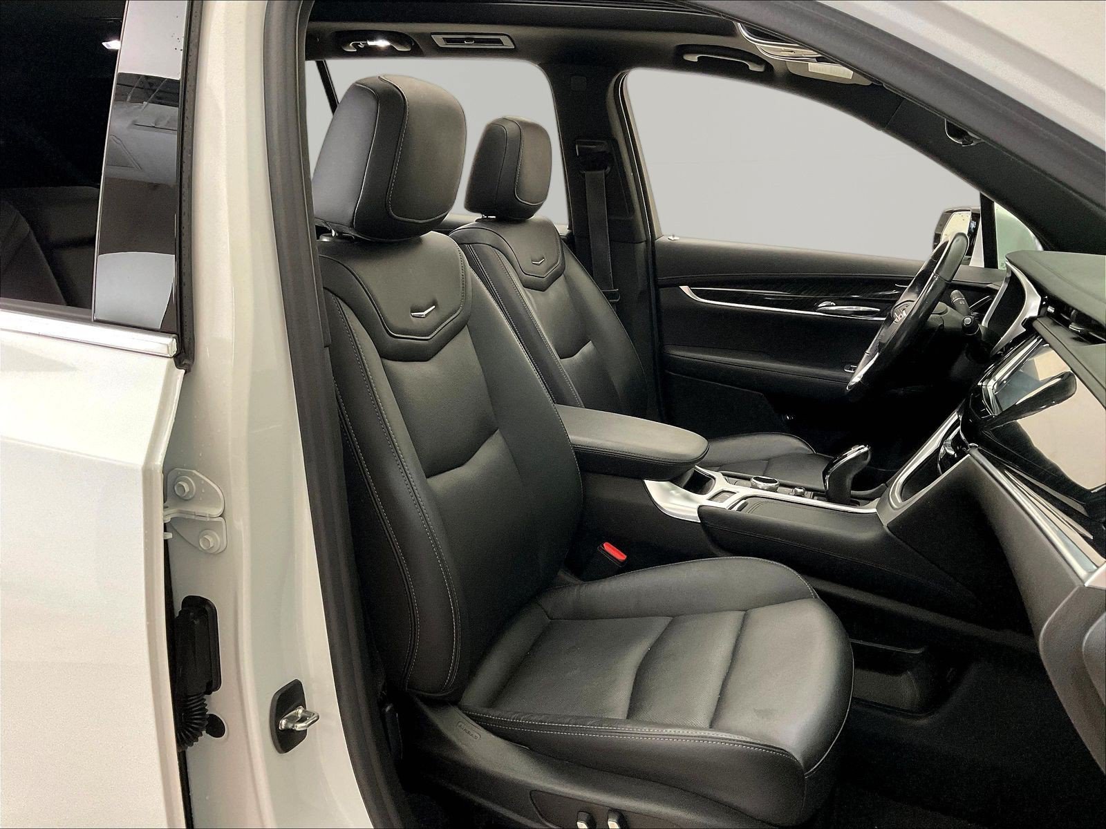 Used 2021 Cadillac XT6 Premium Luxury AWD/4WD image 30