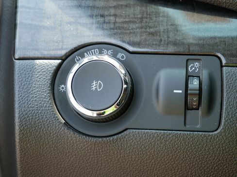 Used 2015 Buick Encore Convenience AWD/4WD image 26