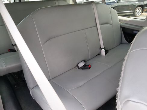 Used 2014 Ford E-350 and Econoline 350 XL w/ Power Windows & Locks Group RWD image 34