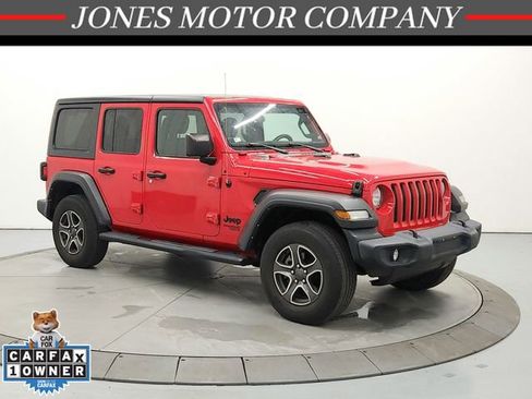 Used 2021 Jeep Wrangler Unlimited Sport AWD/4WD image 1