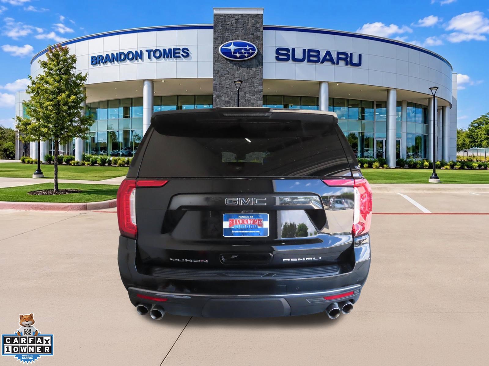 Used 2024 GMC Yukon Denali Ultimate AWD/4WD image 4