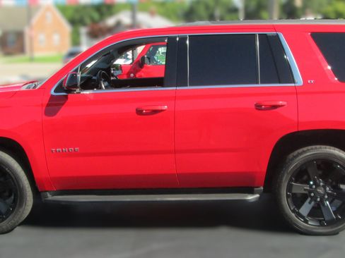 Used 2017 Chevrolet Tahoe LT AWD/4WD image 4