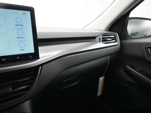 New 2026 Ford Escape SE FWD image 29