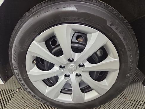 Used 2024 Toyota Corolla LE FWD image 11