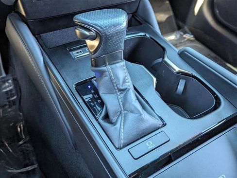 Used 2024 Lexus ES 350 F Sport w/ Accessory Package (Z2) image 12