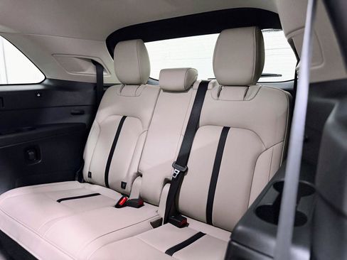 Used 2024 MAZDA CX-90 Plug-In Hybrid w/ Preferred image 18