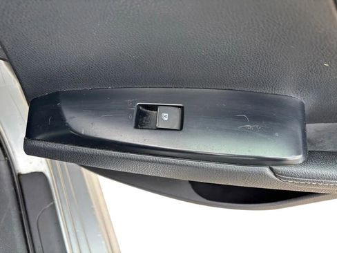 Used 2018 Toyota Camry XSE FWD image 22