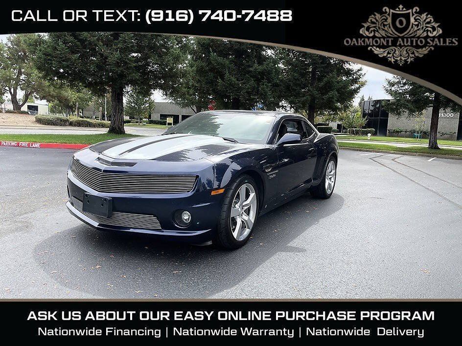 Used 2010 Chevrolet Camaro SS w/ RS Package RWD image 3
