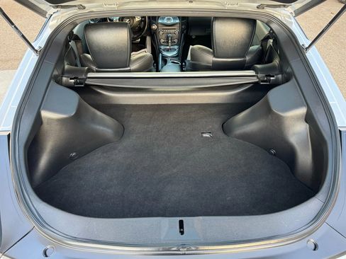 Used 2018 Nissan 370Z Touring image 29