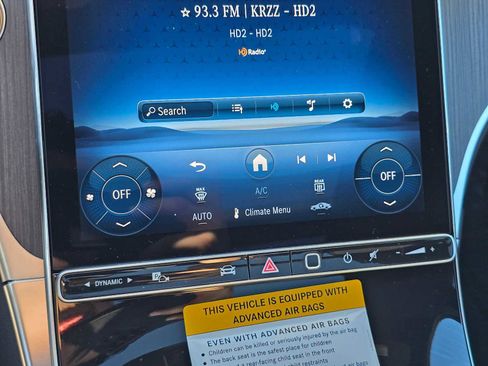 New 2026 Mercedes-Benz GLC 300 image 32