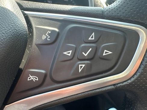 Used 2023 Chevrolet Malibu LT image 29