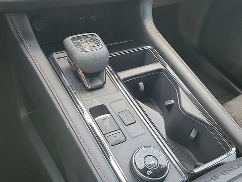 Used 2023 Nissan Pathfinder Rock Creek AWD/4WD image 16