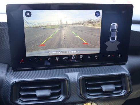 Used 2024 Ford Mustang Coupe image 17