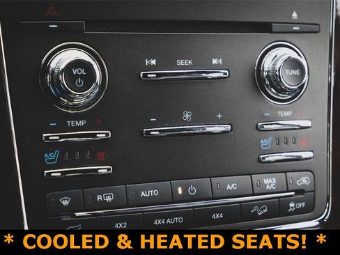 Used 2017 Lincoln Navigator Select image 7