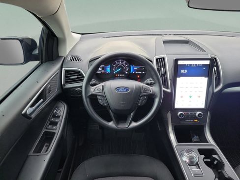 Used 2022 Ford Edge SE w/ Black Appearance Package image 21