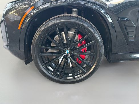 New 2026 BMW X5 xDrive40i w/ M Sport Package AWD/4WD image 40