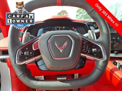 Used 2023 Chevrolet Corvette Stingray w/ Z51 Performance Package image 23