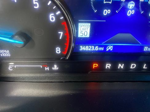 Used 2023 Ford Explorer XLT w/ Equipment Group 202A AWD/4WD image 5