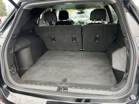 Used 2019 Chevrolet Equinox LT image 11