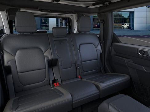 New 2026 Ford Bronco Outer Banks w/ Sasquatch Package AWD/4WD image 11