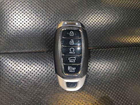 Used 2021 Hyundai Palisade Calligraphy FWD image 32