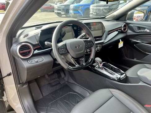 New 2026 Chevrolet Trax RS w/ Driver Confidence Package image 11