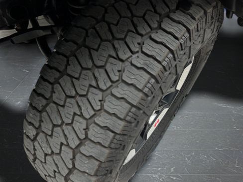 Used 2021 Jeep Wrangler Rubicon AWD/4WD image 34