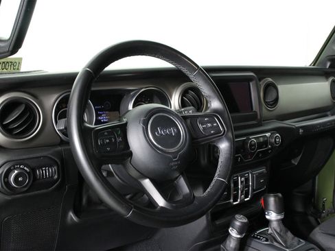 Used 2021 Jeep Wrangler Unlimited Sport image 14