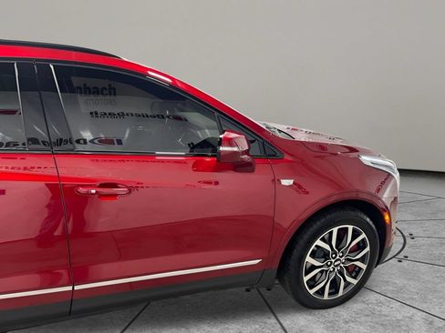 Used 2022 Cadillac XT5 Sportv w/ Technology Package AWD/4WD image 17