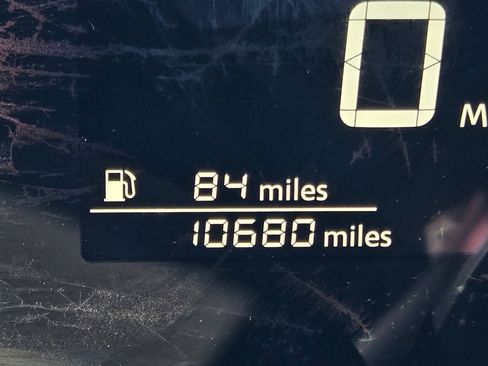 Used 2025 Nissan Kicks SV image 16