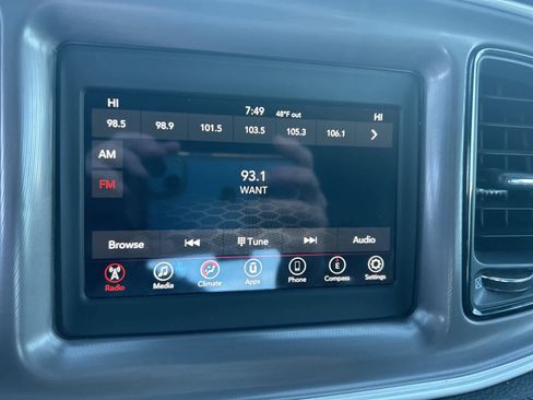 Used 2022 Dodge Challenger R/T w/ Blacktop Package image 30