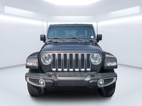 Used 2023 Jeep Wrangler Unlimited Sahara AWD/4WD image 8
