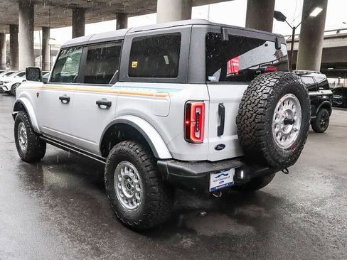 New 2025 Ford Bronco Badlands AWD/4WD image 8