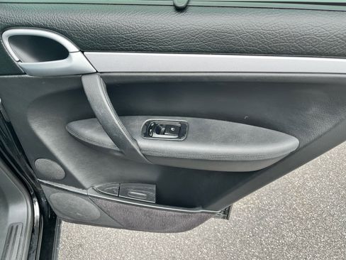 Used 2009 Porsche Cayenne image 17