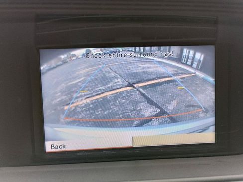 Used 2010 Mercedes-Benz S 550 4MATIC image 21