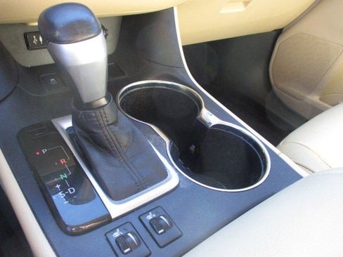 Used 2016 Toyota Highlander XLE image 20