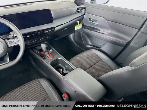 New 2026 Nissan Kicks SR w/ SR Premium Package image 24