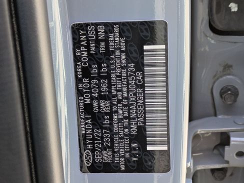Certified 2023 Hyundai Elantra Limited FWD image 34