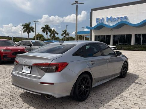 Used 2024 Honda Civic Sport image 7