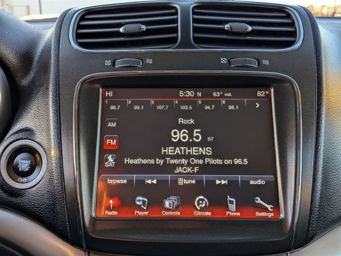 Used 2017 Dodge Journey Crossroad image 20