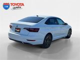 Used 2019 Volkswagen Jetta SEL Premium image 5