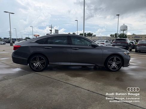 Used 2021 Honda Accord Touring image 7