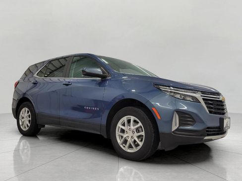 Used 2024 Chevrolet Equinox LT image 1