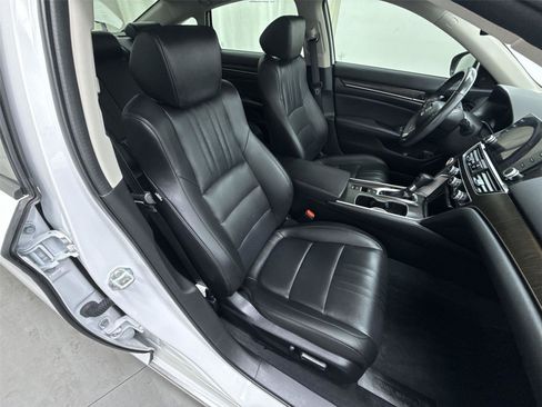 Used 2021 Honda Accord EX-L image 30
