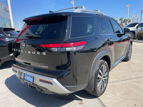 Certified 2022 Nissan Pathfinder Platinum w/ Cargo Package image 3