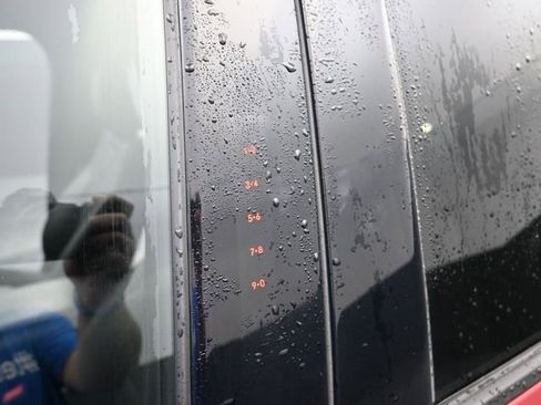 Used 2022 Ford Explorer ST image 12