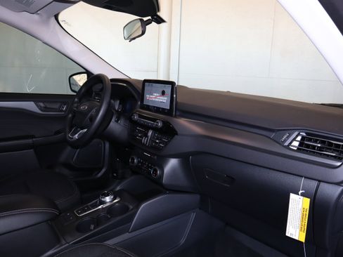 New 2026 Ford Escape Active image 38