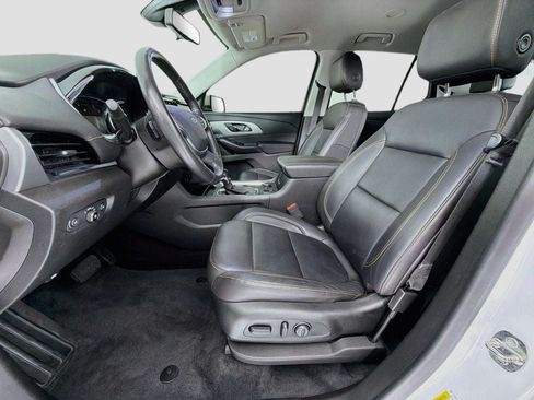 Used 2021 Chevrolet Traverse RS AWD/4WD image 21